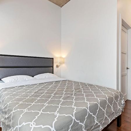 Mtlflats - Condotel Le Luxe Монреаль Экстерьер фото
