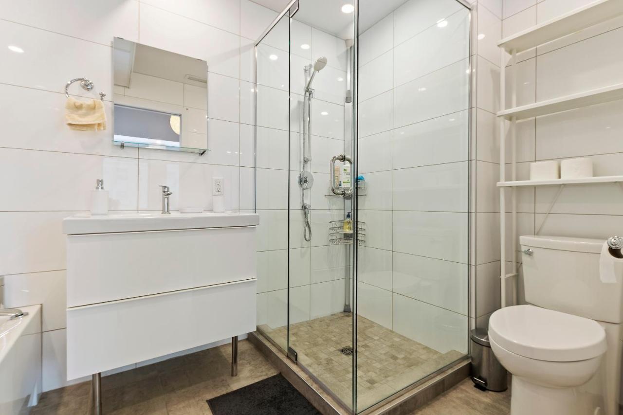 Mtlflats - Condotel Le Luxe Монреаль Экстерьер фото